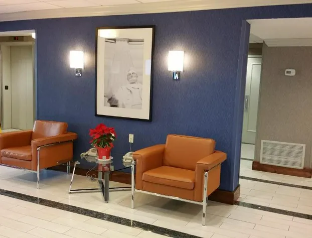 Wingate by Wyndham Springfield hotel detail image 3