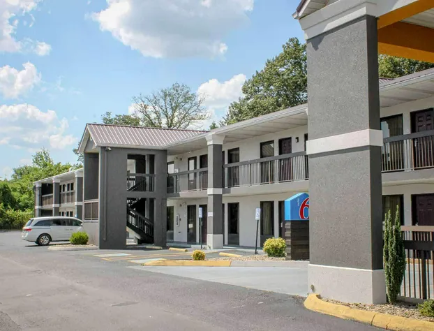 Motel 6 Knoxville, TN - East hotel detail image 1