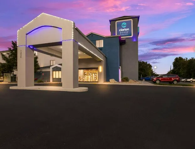 Clarion Pointe Sevierville-Pigeon Forge hotel detail image 1