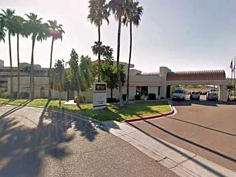 Quality Inn Phoenix Airport hotel detail image 1