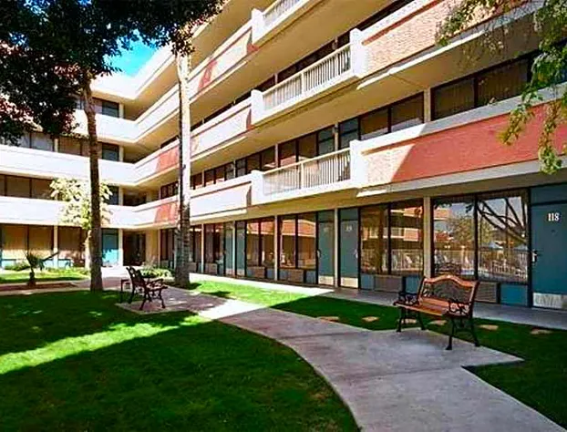 Quality Inn Phoenix Airport hotel detail image 3