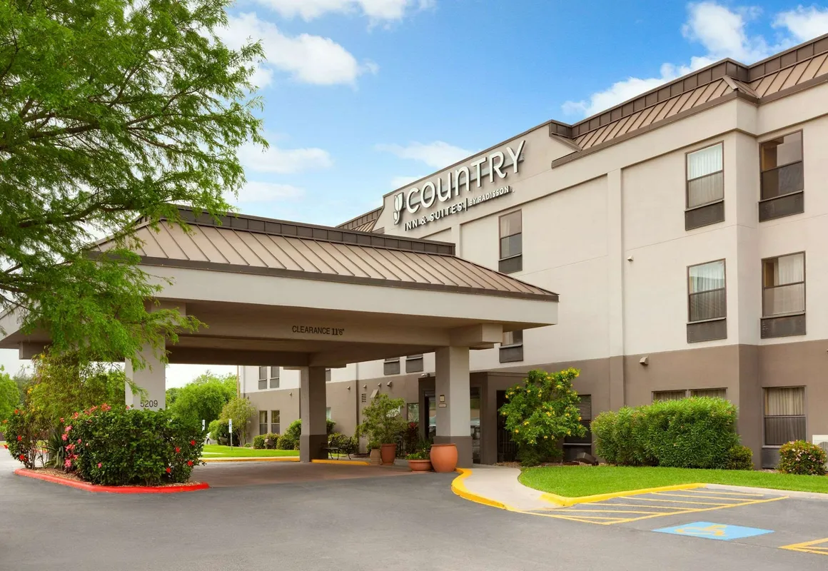 Spark by Hilton South East Corpus Christi hotel hero