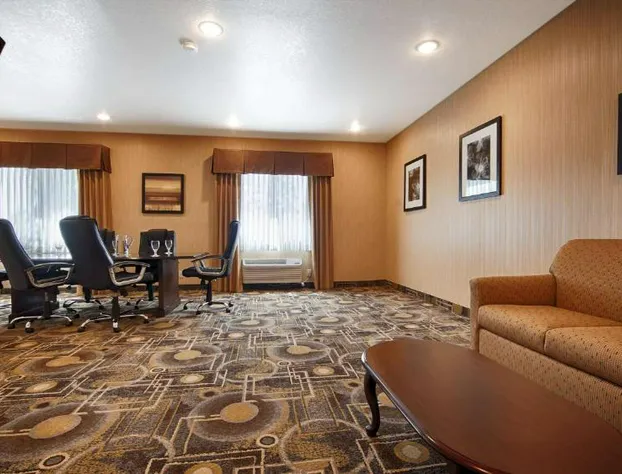 Best Western San Dimas Hotel & Suites hotel detail image 4