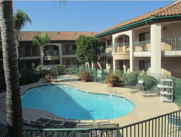 Best Western San Dimas Hotel & Suites hotel detail image 1