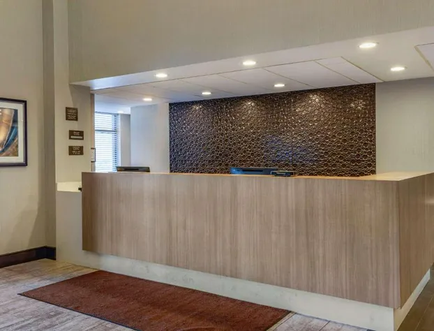 Comfort Suites Alpharetta/Roswell - Atlanta Area hotel detail image 2