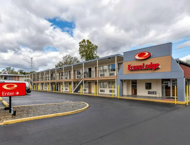 Econo Lodge Charlottesville North - University Area hotel detail image 1