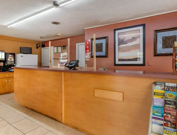 Econo Lodge Charlottesville North - University Area hotel detail image 4
