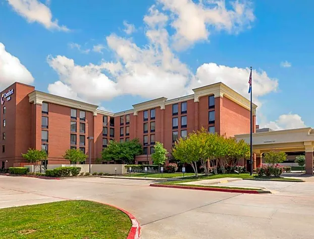Comfort Inn Plano-Dallas hotel detail image 2