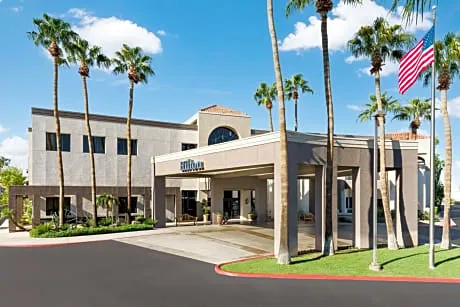 Hilton Phoenix Airport hotel detail image 2