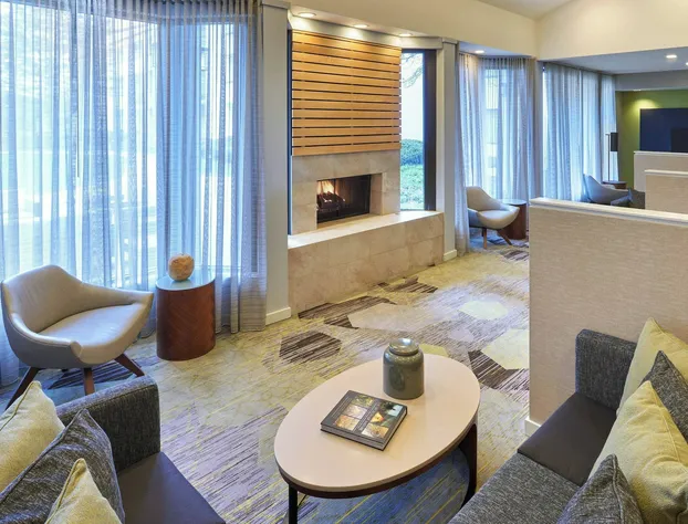 Courtyard by Marriott Chicago Wood Dale hotel detail image 4