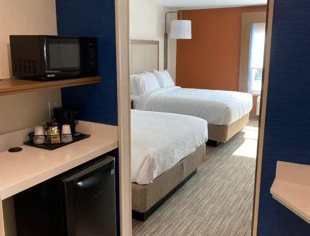 Holiday Inn Express & Suites Chatsworth by IHG hotel detail image 4