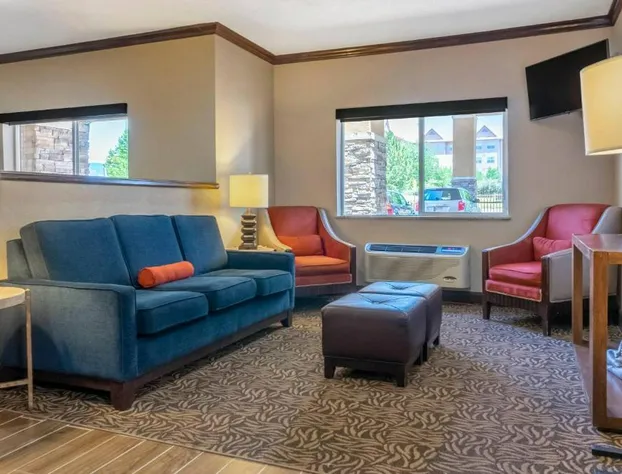 Comfort Inn Albuquerque Airport hotel detail image 3