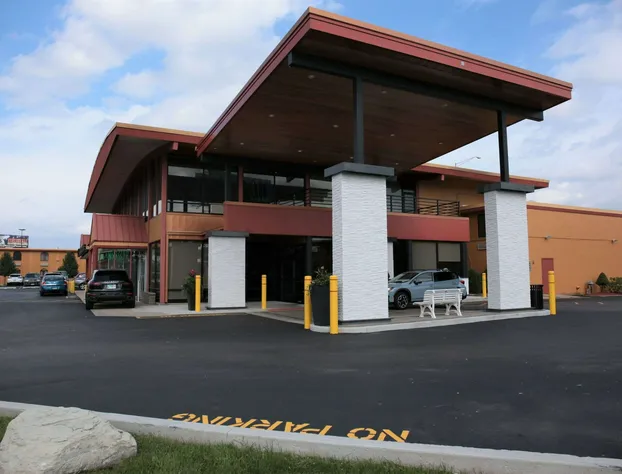 Quality Inn O'Hare Airport hotel detail image 1