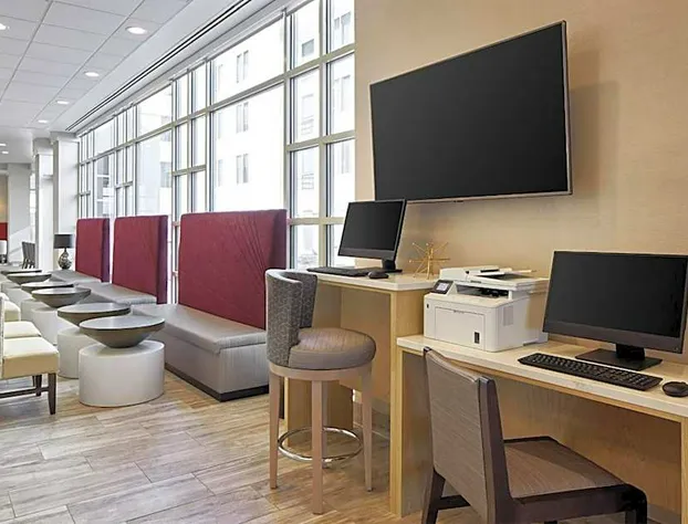 Sheraton Richmond Airport Hotel hotel detail image 4