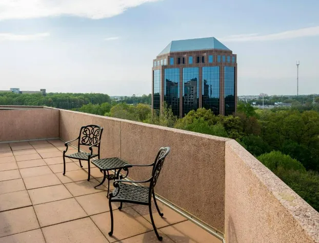 Falls Church Marriott Fairview Park hotel detail image 3