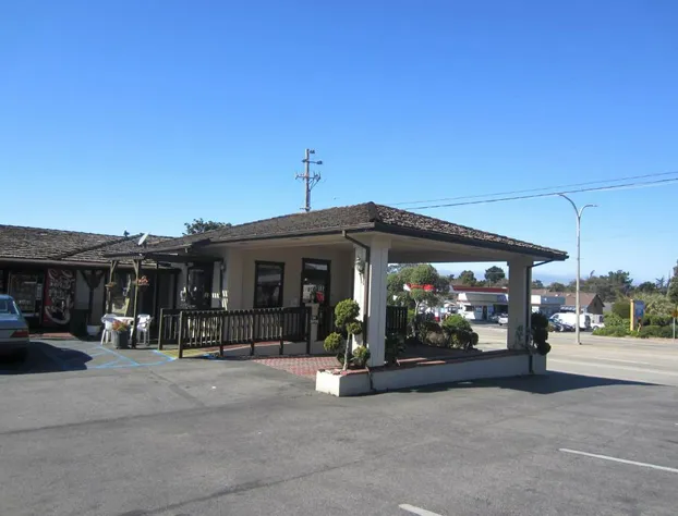 Monterey Fairgrounds Inn hotel detail image 1