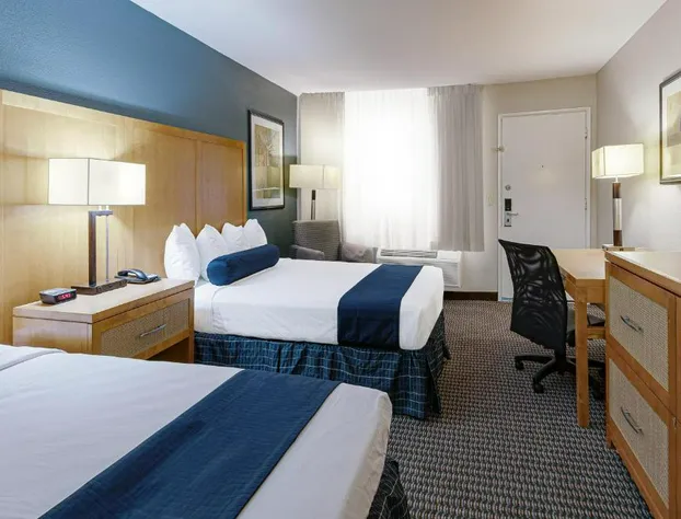 Travelodge by Wyndham Palm Springs hotel detail image 1
