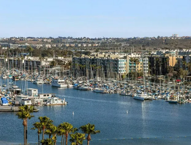 Marriott Marina del Rey hotel detail image 2