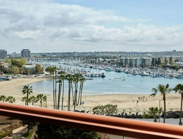 Marriott Marina del Rey hotel detail image 3