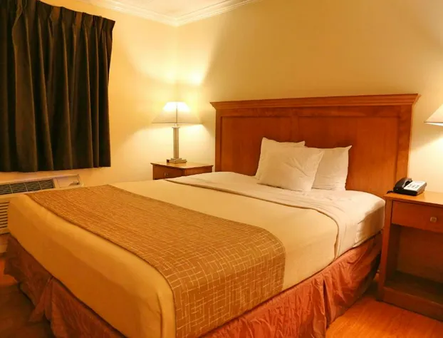 Travelodge by Wyndham Pasadena Central hotel detail image 3