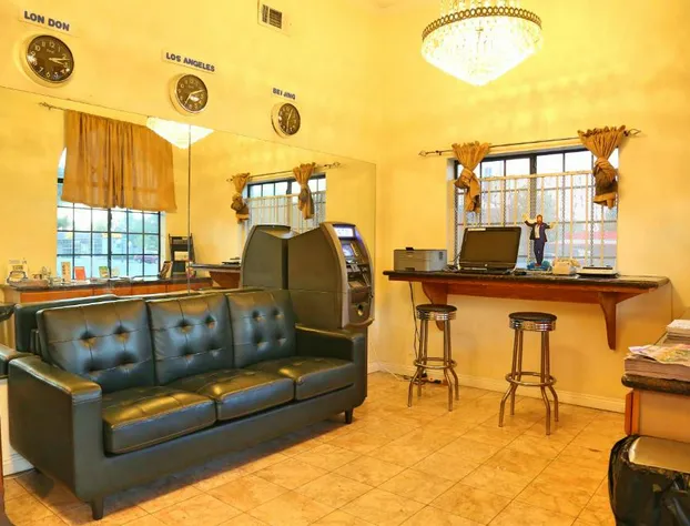 Travelodge by Wyndham Pasadena Central hotel detail image 3