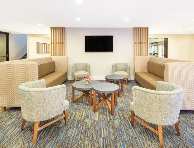 Holiday Inn Express San Diego Airport - Old Town by IHG hotel detail image 3
