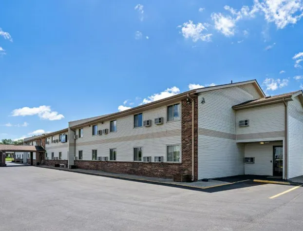 Americas Best Value Inn Decatur, IL hotel detail image 2