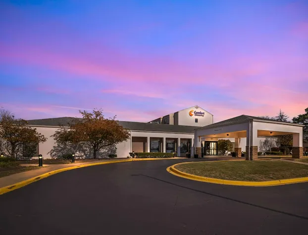 Comfort Inn & Suites Arlington Heights - Buffalo Grove hotel detail image 1