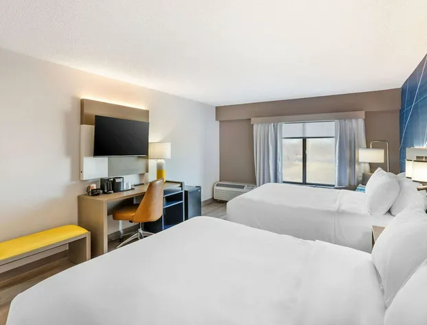 Comfort Inn & Suites Arlington Heights - Buffalo Grove hotel detail image 4