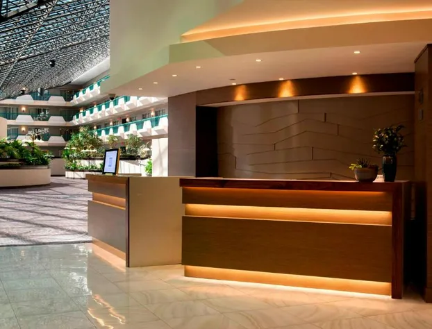 Marriott Melville Long Island hotel detail image 2