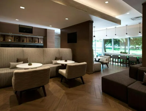 Marriott Melville Long Island hotel detail image 4