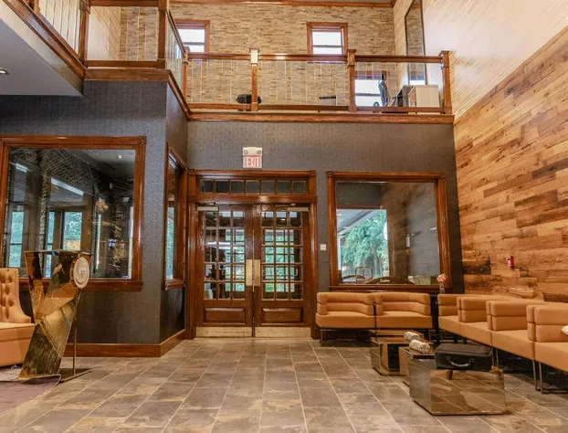 Chateau Merrimack Resort & Spa hotel detail image 4