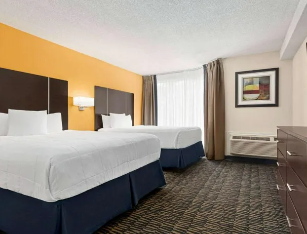 Ramada Plaza by Wyndham Niagara Falls hotel detail image 2