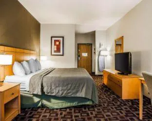 Quality Inn & Suites Des Moines Airport hotel detail image 3