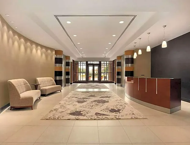 Embassy Suites by Hilton Alexandria Old Town hotel detail image 2