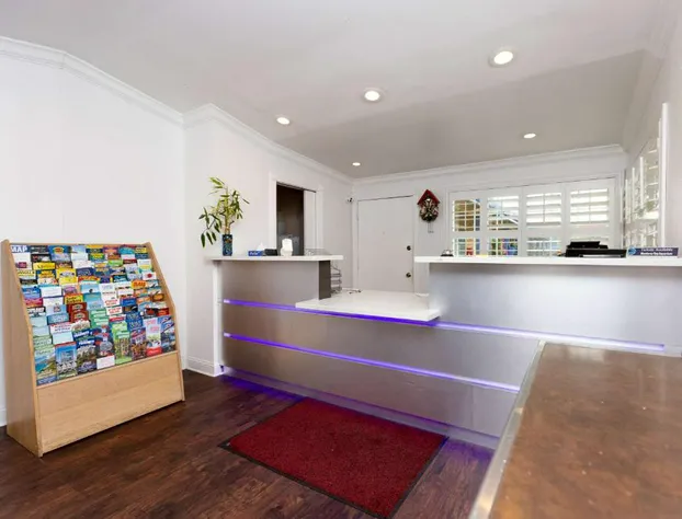 SureStay Hotel by Best Western Seaside Monterey hotel detail image 3