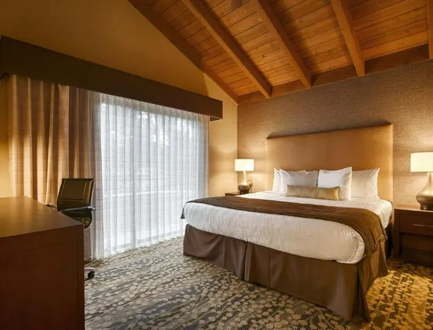 Best Western The Inn & Suites Pacific Grove hotel detail image 4