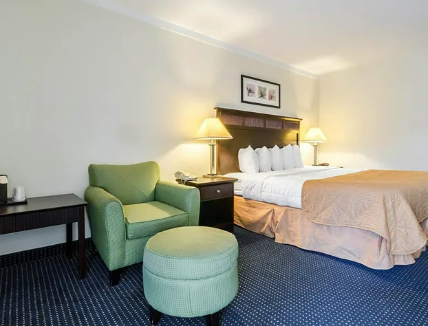 Rodeway Inn & Suites Williamsburg Central hotel detail image 4