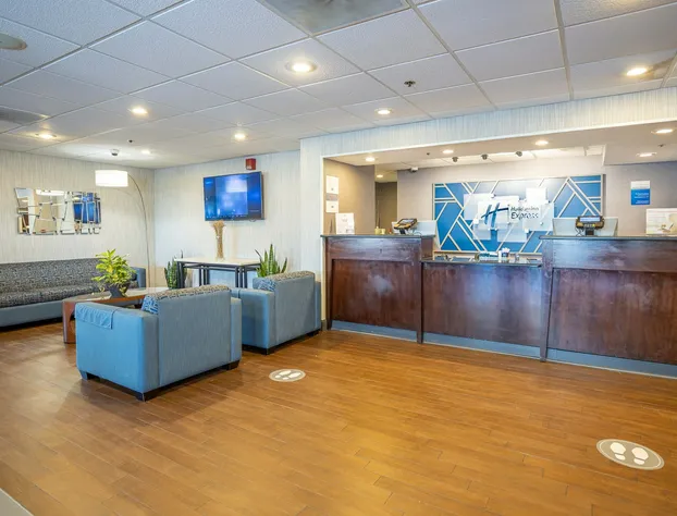 Holiday Inn Express Newark Airport Elizabeth by IHG hotel detail image 4