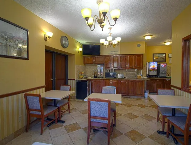 Geneva Motel Inn hotel detail image 4