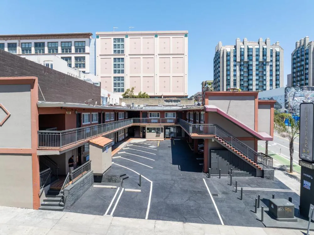 Alexis Park Hotel hotel hero