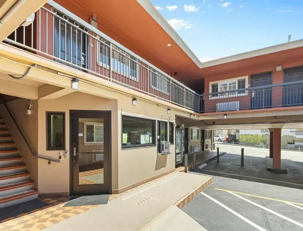 Alexis Park Hotel hotel detail image 1