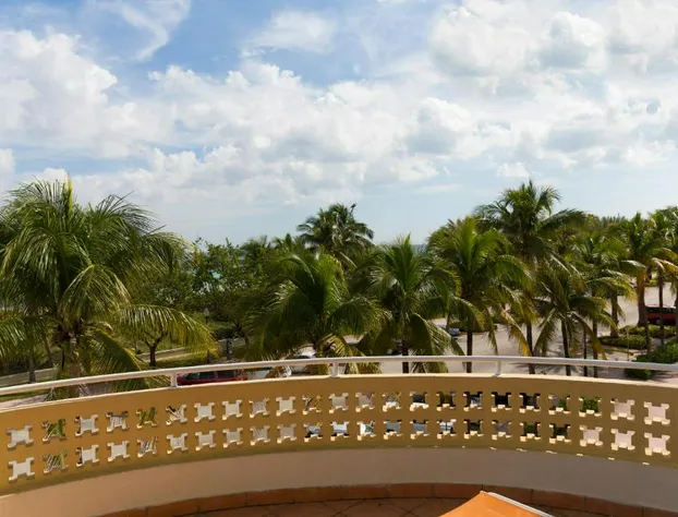 Broadmore Miami Beach hotel detail image 2