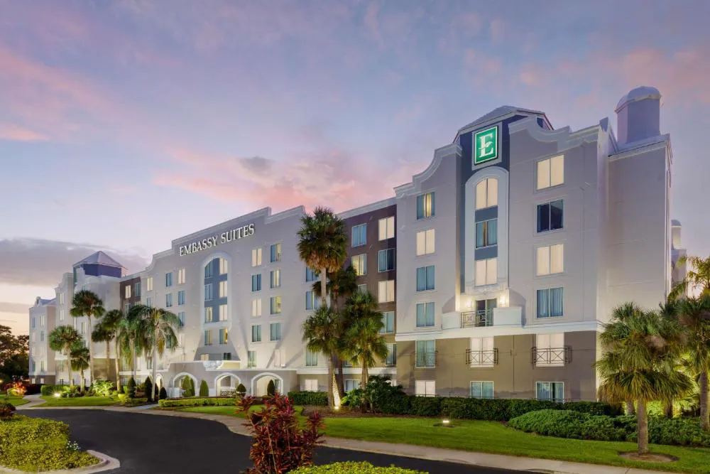 Embassy Suites by Hilton Orlando Lake Buena Vista Resort hotel hero