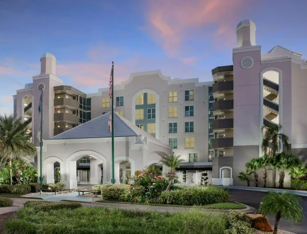 Embassy Suites by Hilton Orlando Lake Buena Vista Resort hotel detail image 2