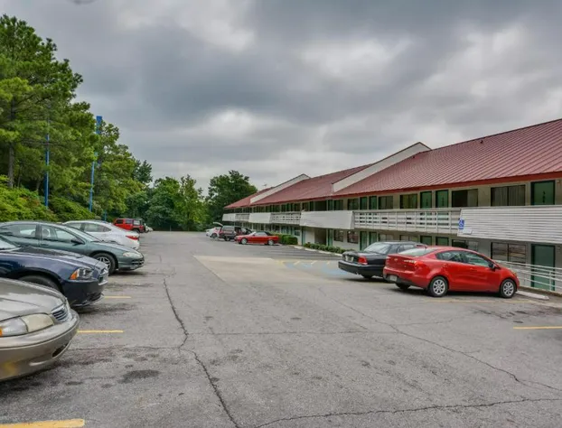 Motel 6 Birmingham, AL hotel detail image 2