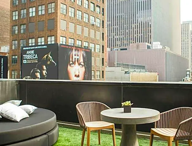 Renaissance New York Times Square Hotel by Marriott hotel detail image 1