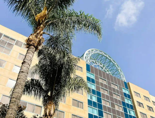 Sheraton Fairplex Suites & Conference Center hotel detail image 3