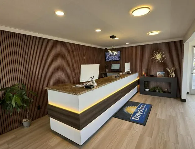 Days Inn by Wyndham Ridgecrest near China Lake Naval Station hotel detail image 3