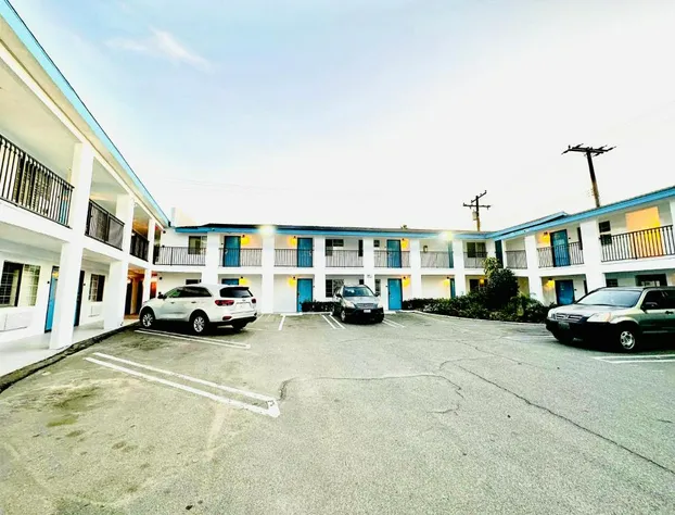 Casa Blanca Hotel - Orange hotel detail image 1